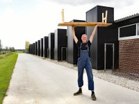 Nico Kroes is creatieve op varkens gestorte koeienboer