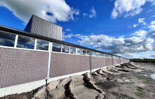 Ruth van der Haar vleesvarkensstal met 1.936 varkensplaatsen Beter Leven 1 ster