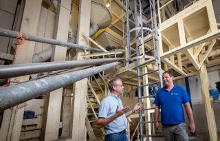 Schonen%2C+malen%2C+mengen+en+diergericht+voeren+bij+Ruud+Broeren