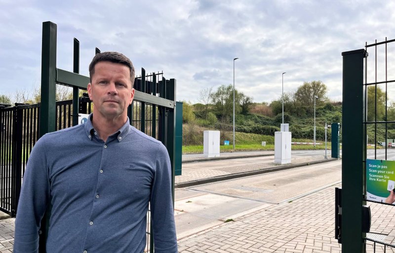Arno Brandwagt van Twence is trots op de mestverwaardingsinstallatie en de leveranciers van varkensmest.